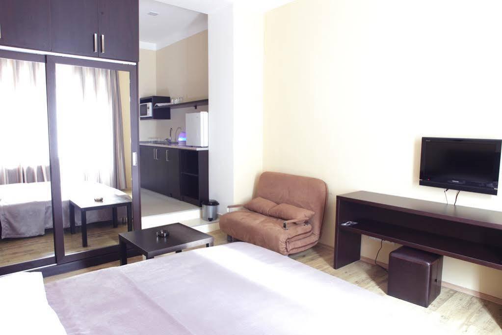 Apart Hotel Gh Tbilisi Exterior foto