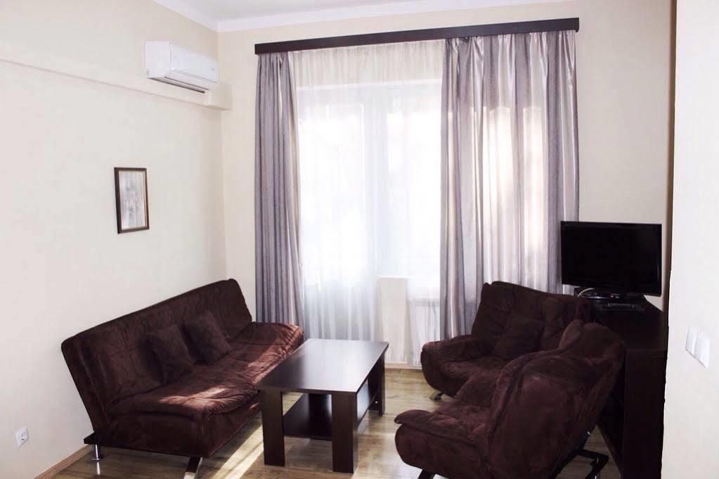 Apart Hotel Gh Tbilisi Exterior foto